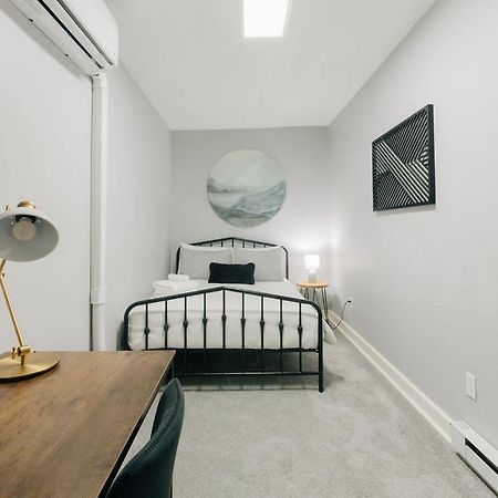 Comfy Renovated Townhome - Heart Of Downtown Lancaster Extérieur photo