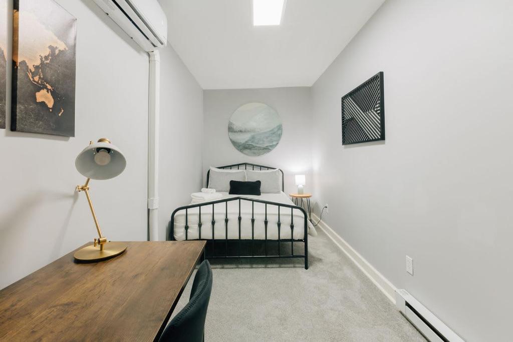 Comfy Renovated Townhome - Heart Of Downtown Lancaster Extérieur photo