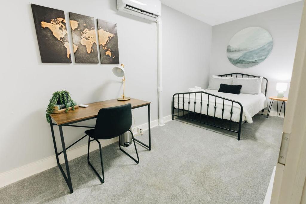 Comfy Renovated Townhome - Heart Of Downtown Lancaster Extérieur photo