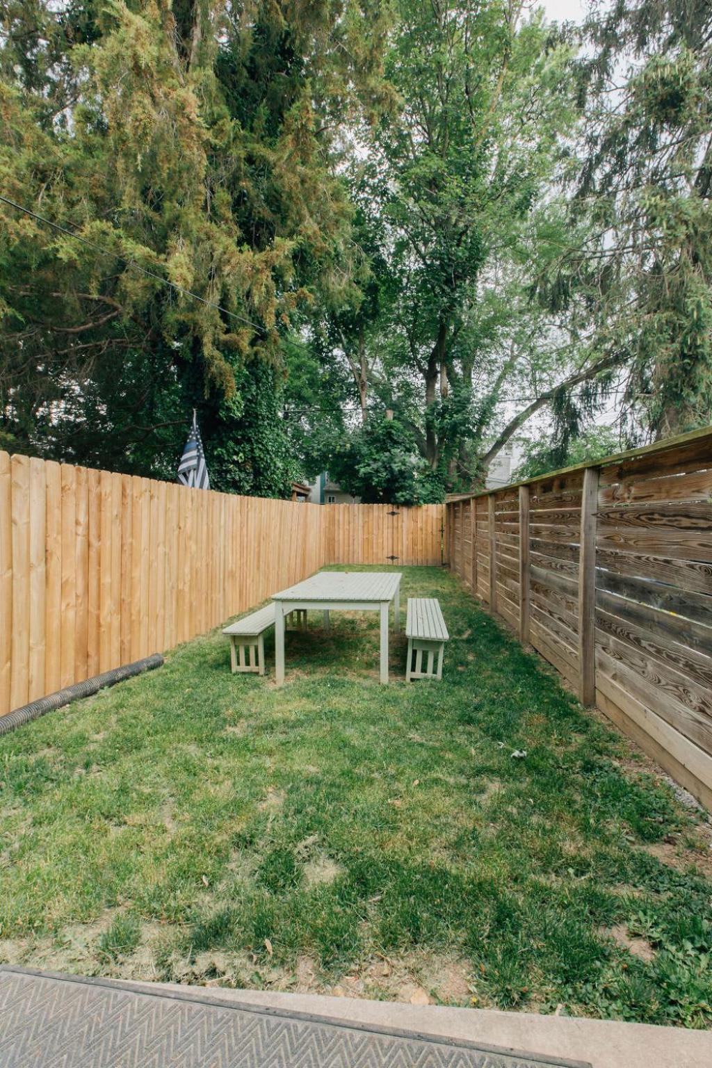 Comfy Renovated Townhome - Heart Of Downtown Lancaster Extérieur photo